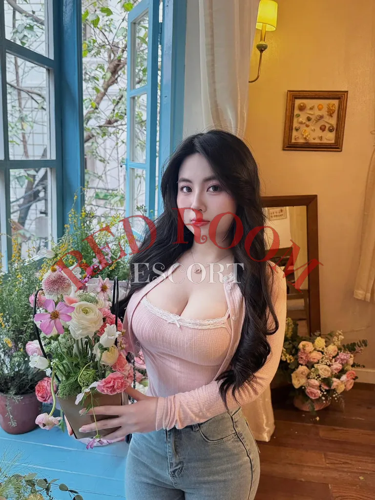 Ульяна — индивидуалка Атырау